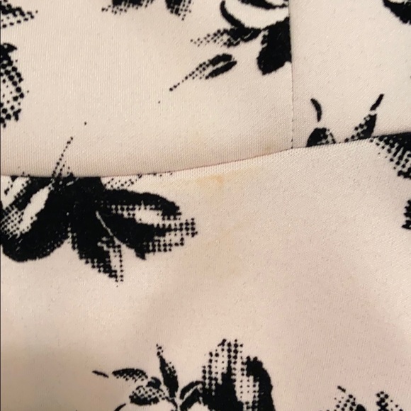 Floral Semi-Formal dress - Picture 5 of 5